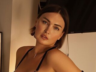 EmmyQuincy live ass