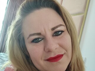 Mirabela shows livesex