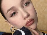 VernelBanaszak shows naked