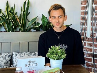 YaroslavBick hd camshow